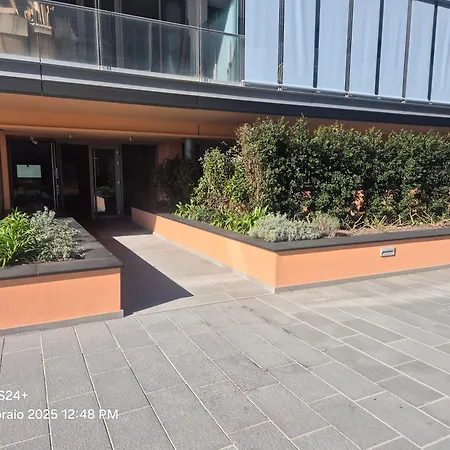 Appartement Downtown East Water Front