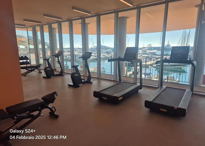 Downtown East Water Front Genua